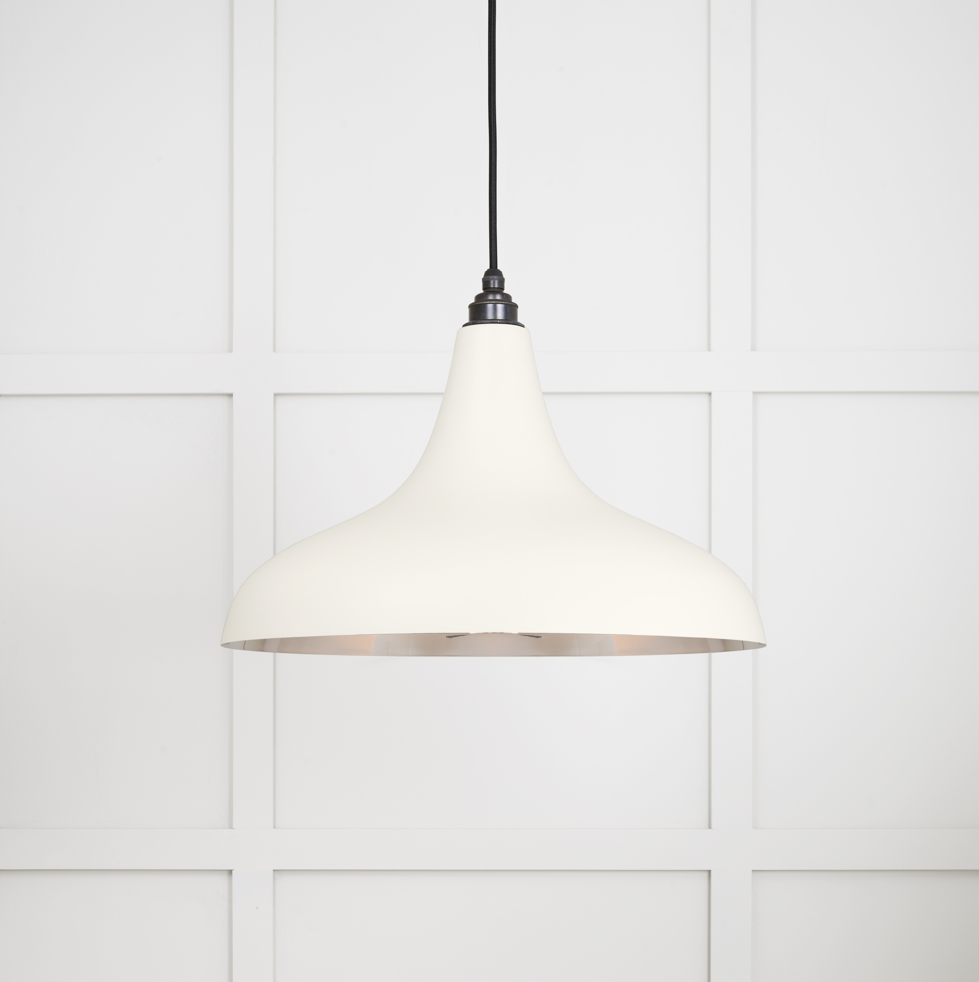 Smooth Nickel Frankley Pendant in Teasel
