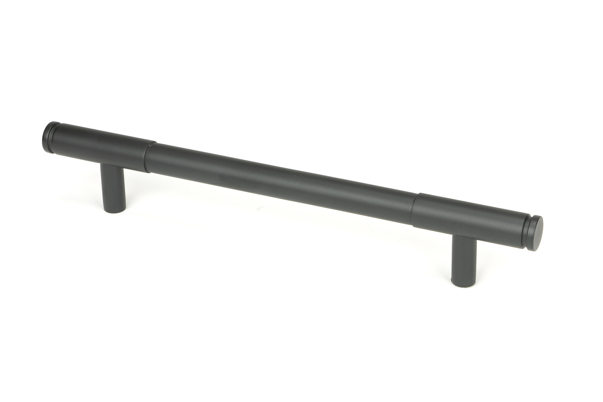 Matt Black Kelso Pull Handle - Medium