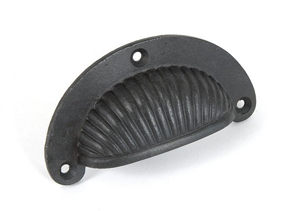 Beeswax 3" Flower Drawer Pull