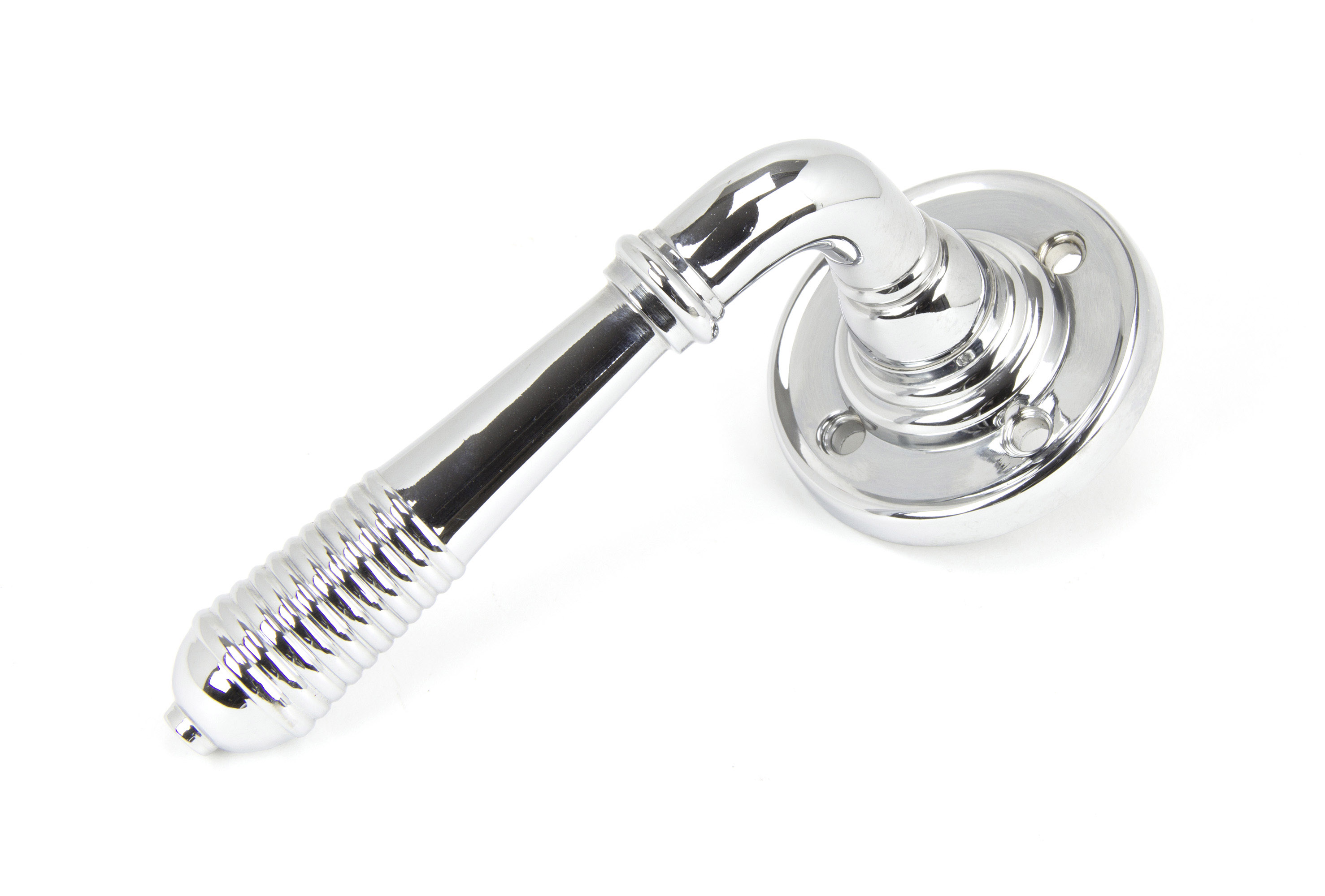 Polished Chrome Reeded Lever on Rose Set