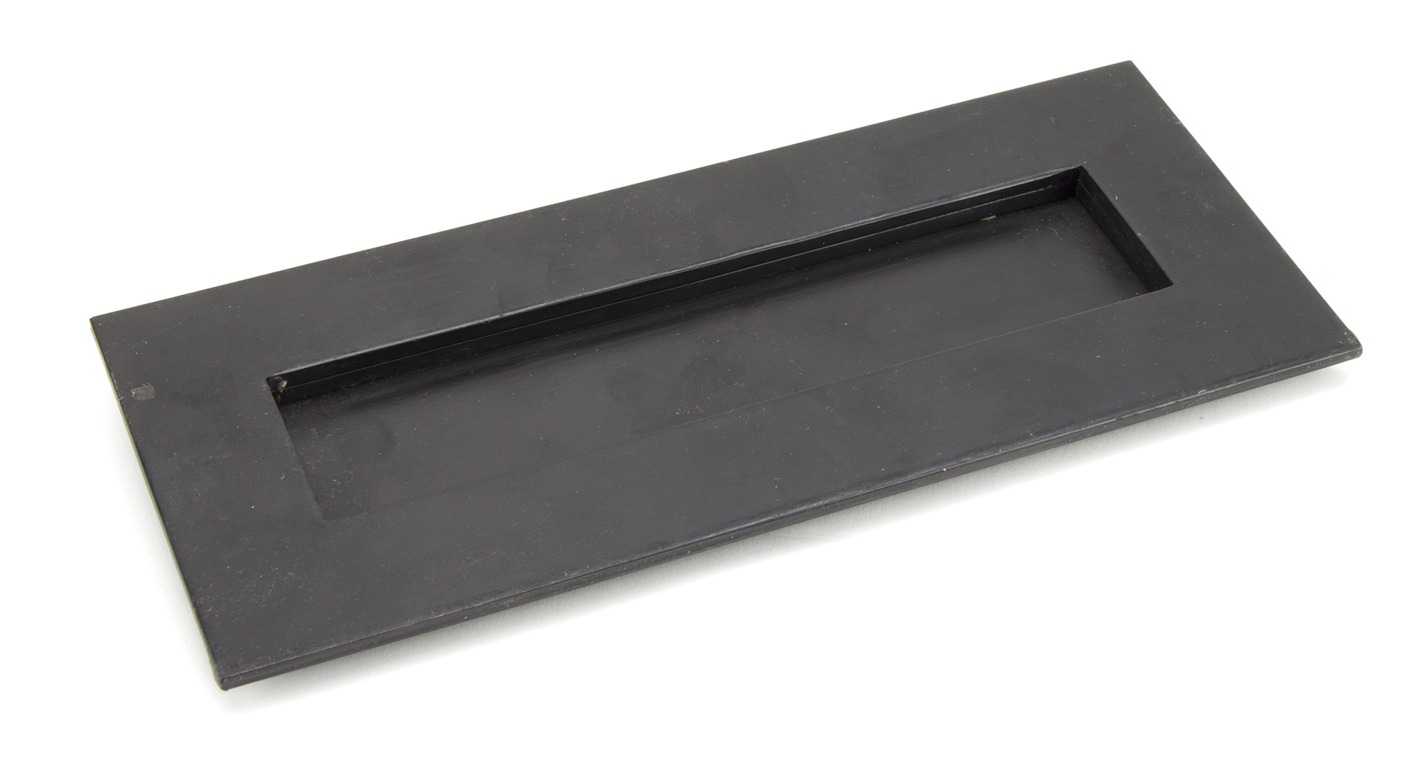 External Beeswax Small Letter Plate